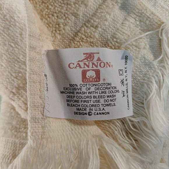 2 Vintage Seasons Greetings Hand Towels Christmas Holiday Bathroom Cannon Cotton - Picture 6 of 6